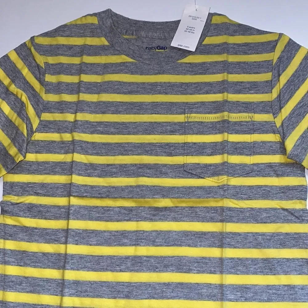 Gap t-shirt  kids boys sz 5 years New